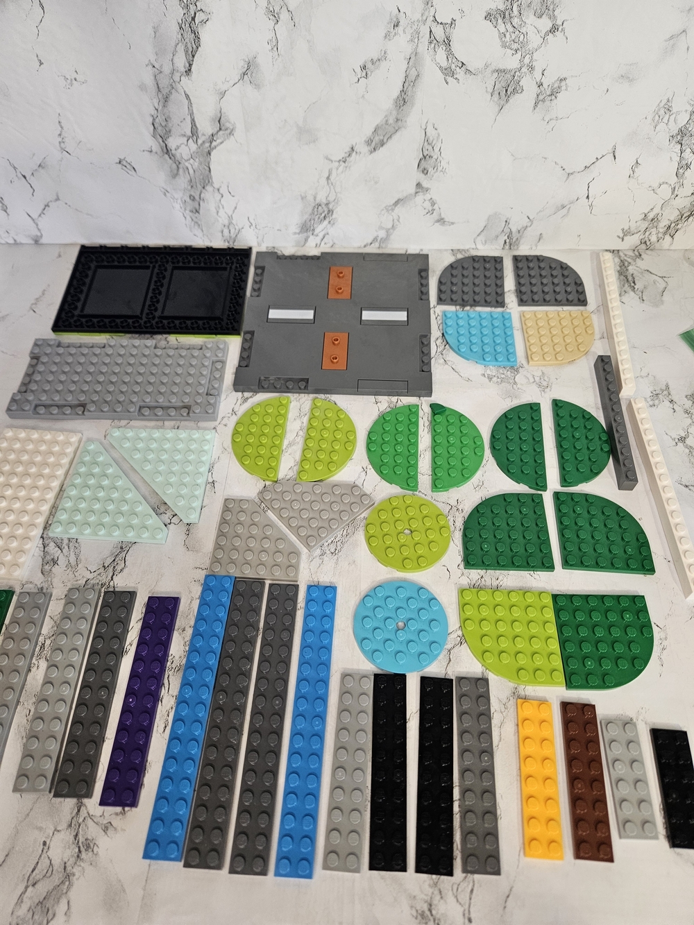 Lego Mixed Green, Blue, Lime and Gray Baseplate & Plate Lot